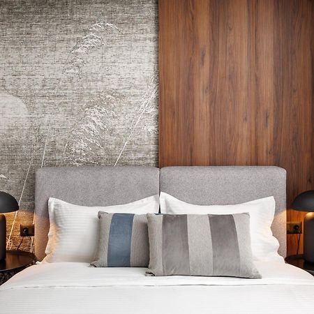 Mandala Designer Apartments With Free Private Parking, Near Mall Coresi ブラショフ エクステリア 写真