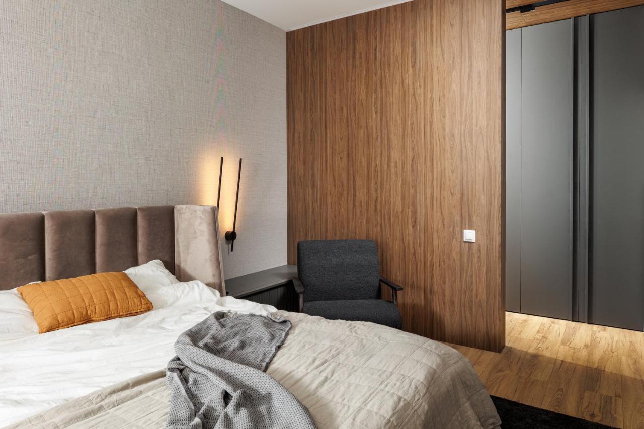 Mandala Designer Apartments With Free Private Parking, Near Mall Coresi ブラショフ エクステリア 写真