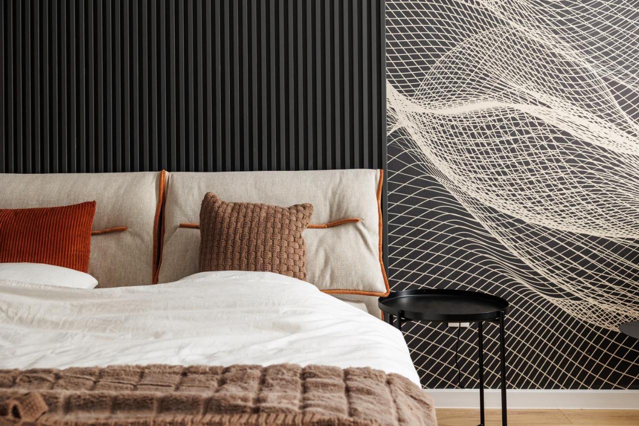 Mandala Designer Apartments With Free Private Parking, Near Mall Coresi ブラショフ エクステリア 写真