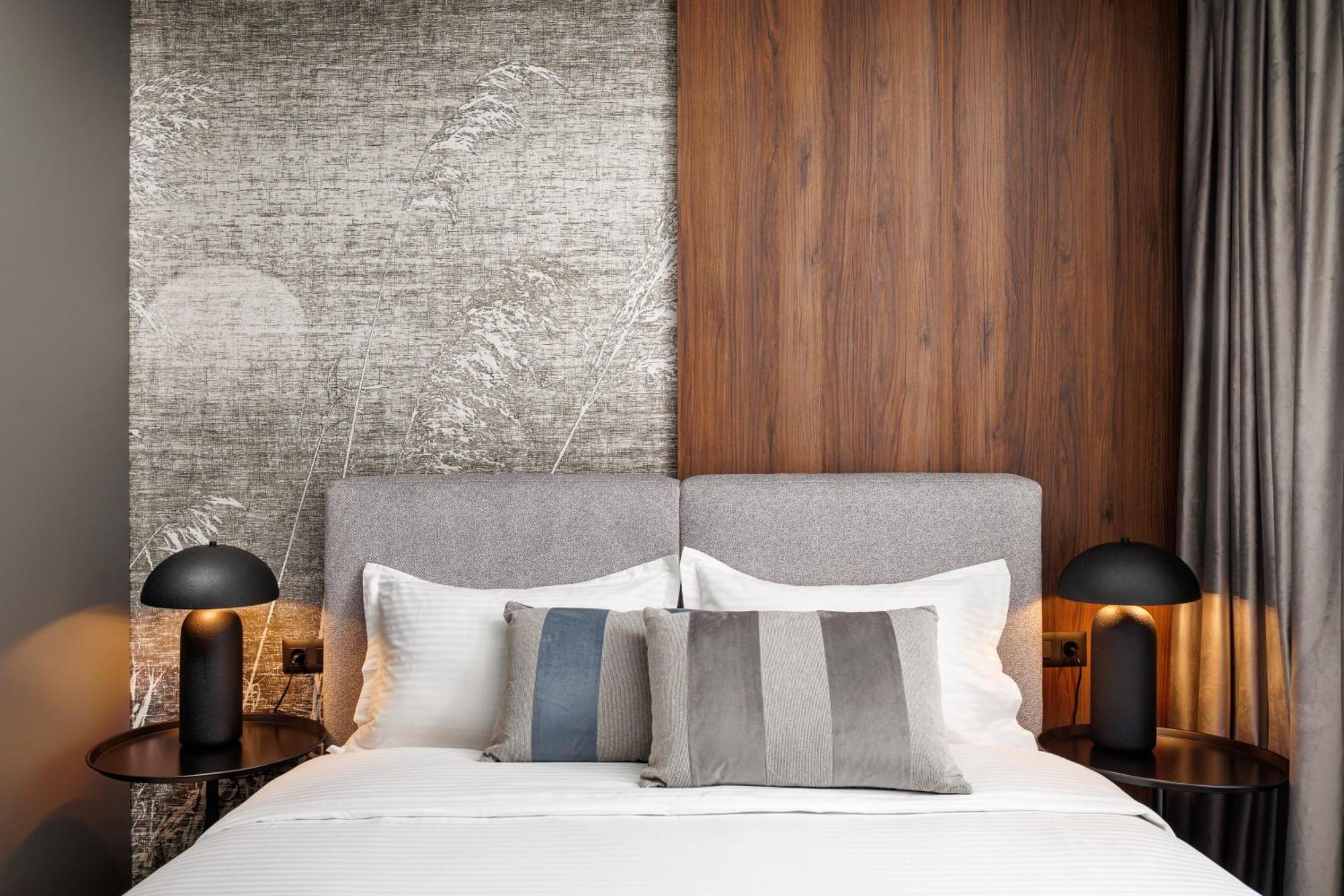 Mandala Designer Apartments With Free Private Parking, Near Mall Coresi ブラショフ エクステリア 写真